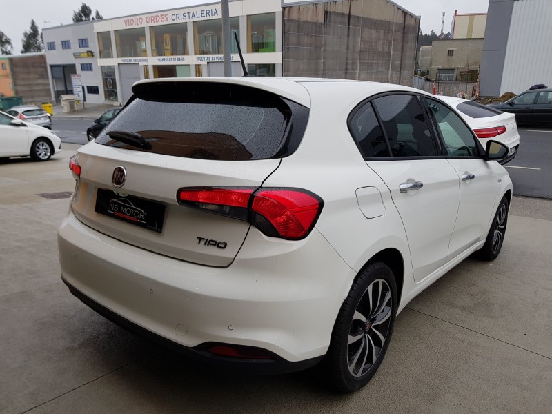 FIAT TIPO  LOUNGE  1.4  95CV