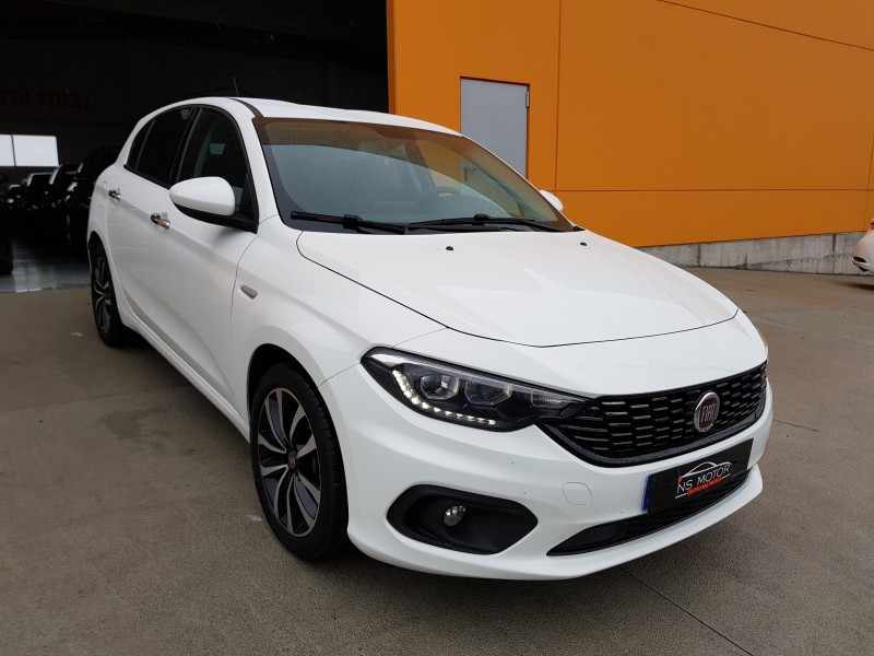 FIAT TIPO  LOUNGE  1.4  95CV