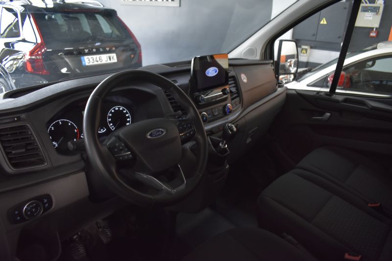FORD TRANSIT CUSTOM 2.0 TDCI 130CV 9 PLAZAS