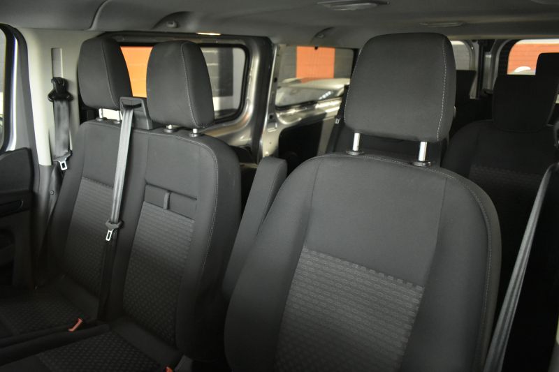 FORD TRANSIT CUSTOM 2.0 TDCI 130CV 9 PLAZAS