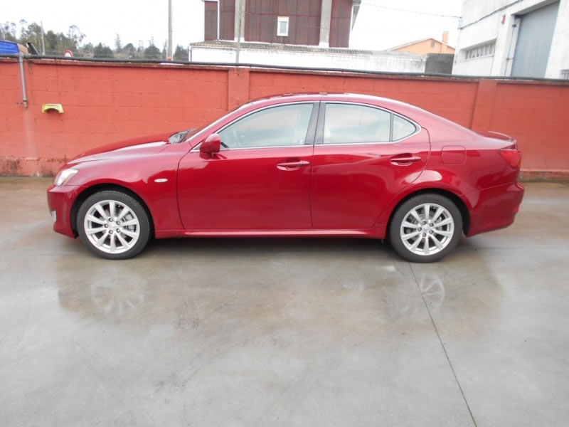 LEXUS IS 220D 177CV