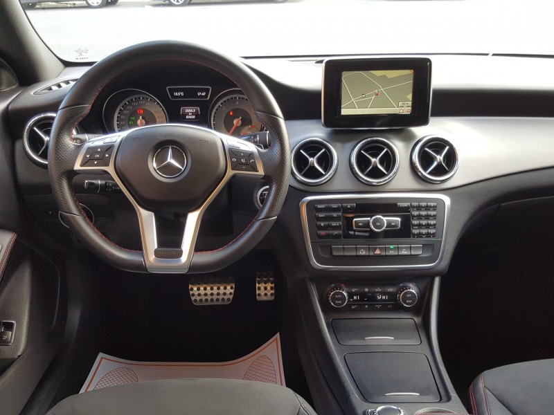 MERCEDES-BENZ CLA 220CDI 170CV PACK AMG INTERIOR Y EXTERIOR AUT FULL