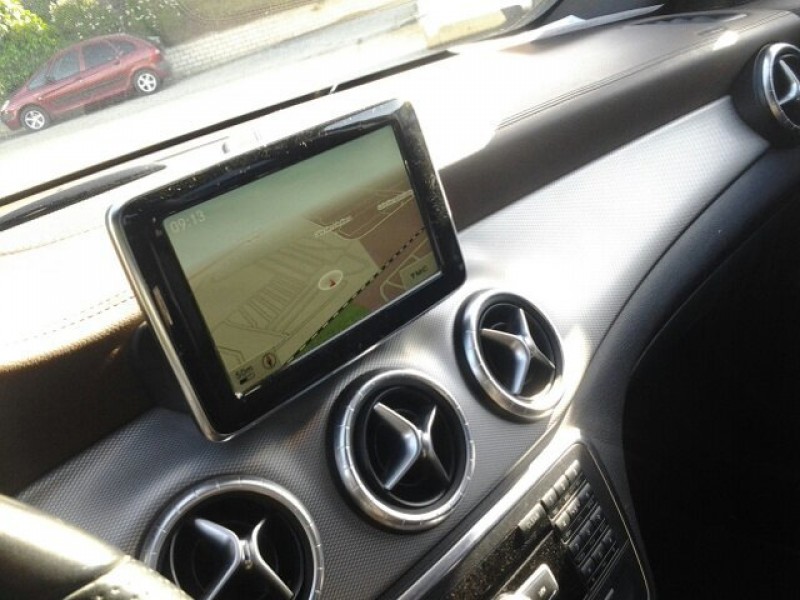 MERCEDES-BENZ CLA 220CDI 170CV PACK AMG INTERIOR Y EXTERIOR AUT