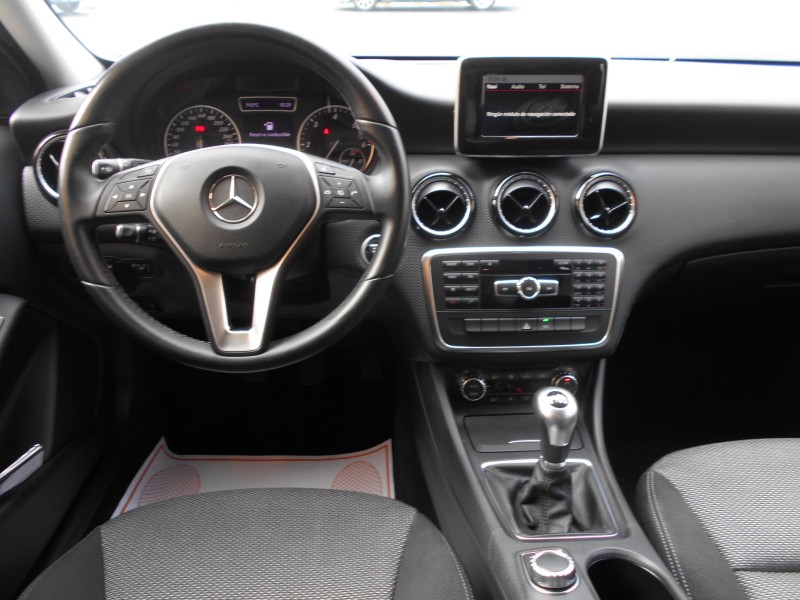 MERCEDES-BENZ CLASE A  200CDI 136CV 
