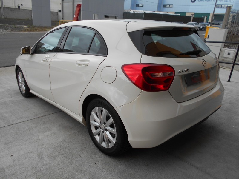 MERCEDES-BENZ CLASE A  200CDI 136CV 