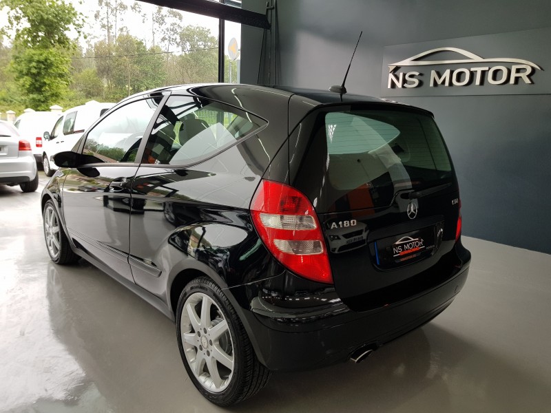 MERCEDES-BENZ CLASE A  A180 CDI 109CV AVANTGARDE