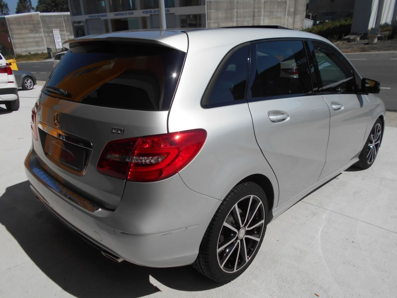MERCEDES-BENZ CLASE B  SPORT FULL BIXENON-LEDS