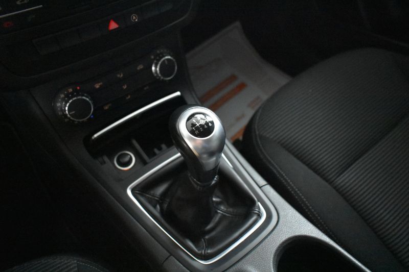 MERCEDES-BENZ CLASE B 180 CDI 109CV