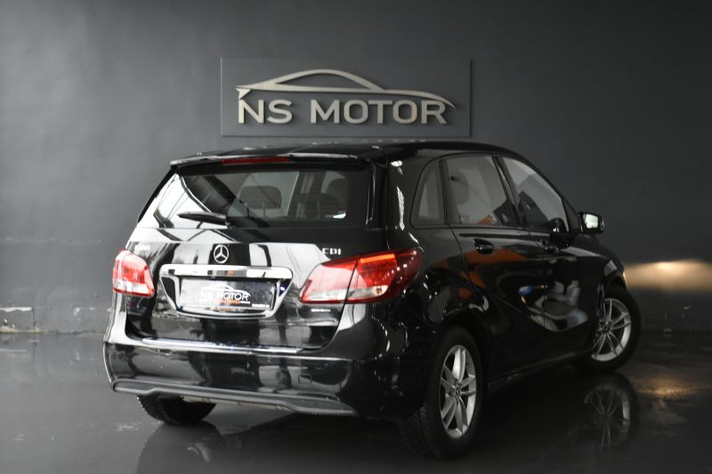 MERCEDES-BENZ CLASE B 180 CDI 109CV