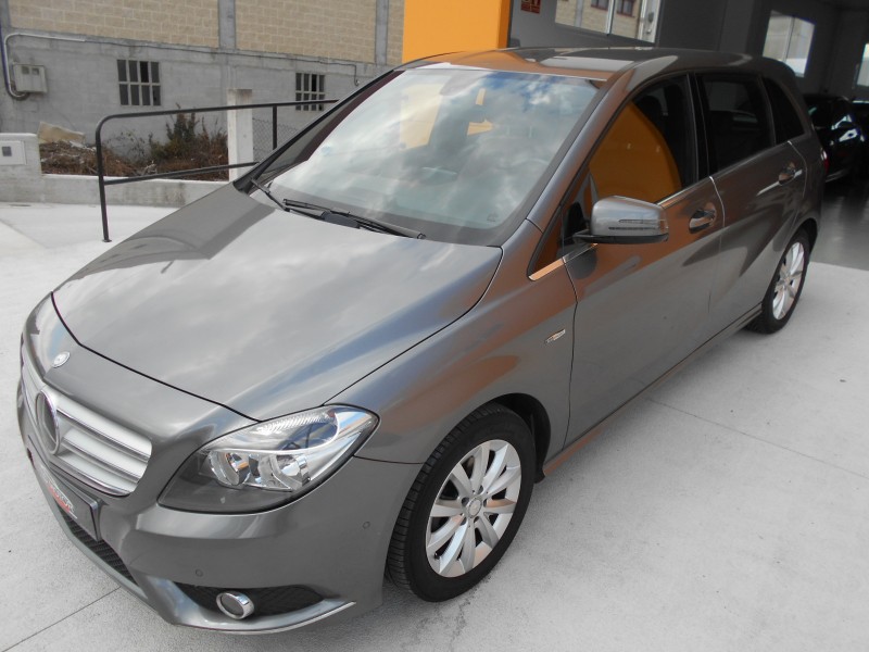 MERCEDES-BENZ CLASE B 180 CDI 109CV FULL