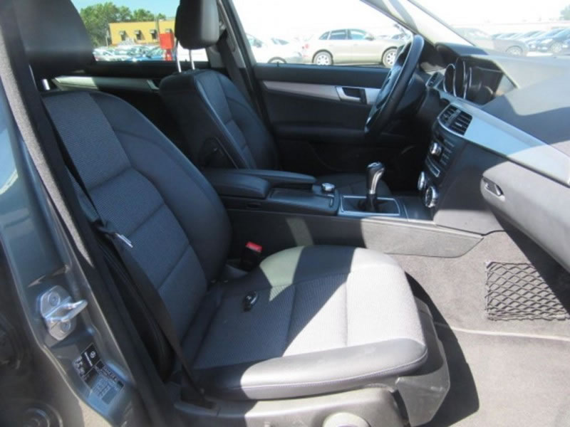 MERCEDES-BENZ CLASE C 220 AVANTGARDE NAVI FULL