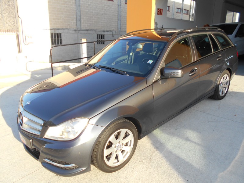 MERCEDES-BENZ CLASE C C200 136CV AVANT