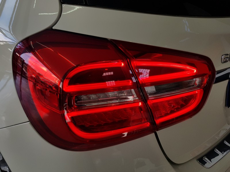 MERCEDES-BENZ GLA 220 CDI 170CV 7 4MATIC AMG FULL