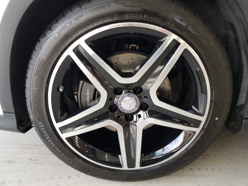 MERCEDES-BENZ GLA 220 CDI 170CV 7 4MATIC AMG FULL