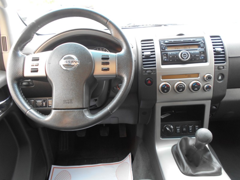 NISSAN PANTHFINDER 7 PLAZAS  SE 4X4  2.5 DCI 174CV
