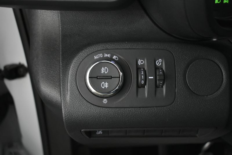 OPEL COMBO  3 PUERTAS FURG�N CARGO L 650KG DIESEL 1.5 100CV