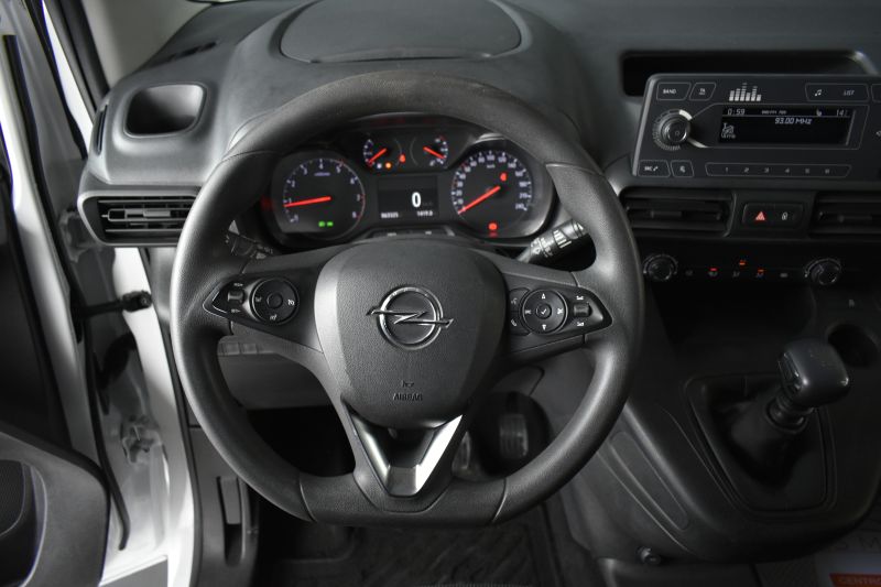 OPEL COMBO  3 PUERTAS FURG�N CARGO L 650KG DIESEL 1.5 100CV
