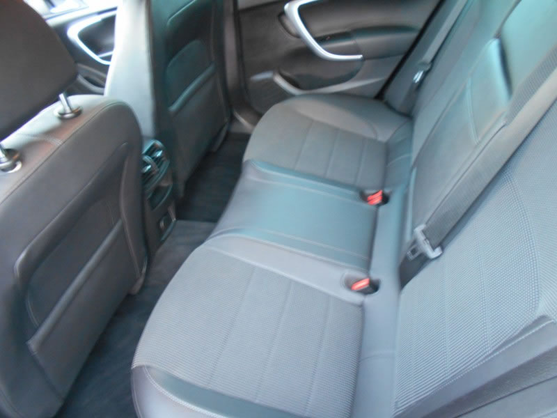 OPEL INSIGNIA 2.0 CDTI 130 FULL EQUIP