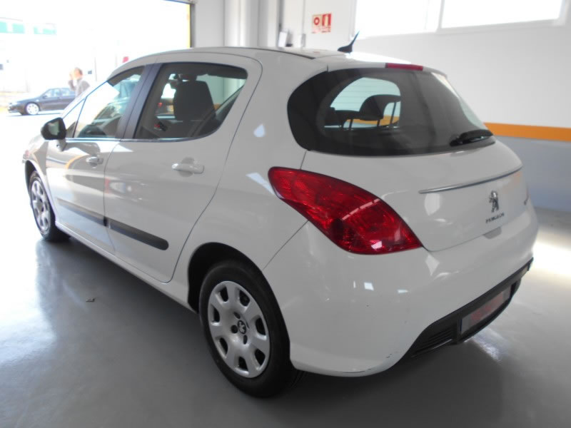 PEUGEOT 308 1.6 HDI 92