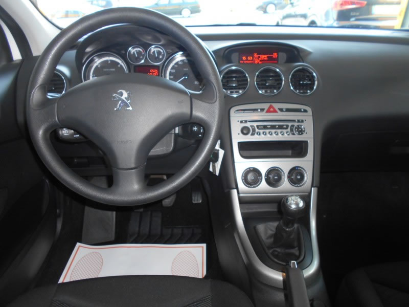 PEUGEOT 308 1.6 HDI 92