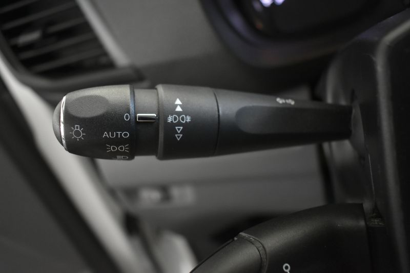 PEUGEOT EXPERT FURGON PREMIUM 1.5 BLUEHDI 120CV STANDARD