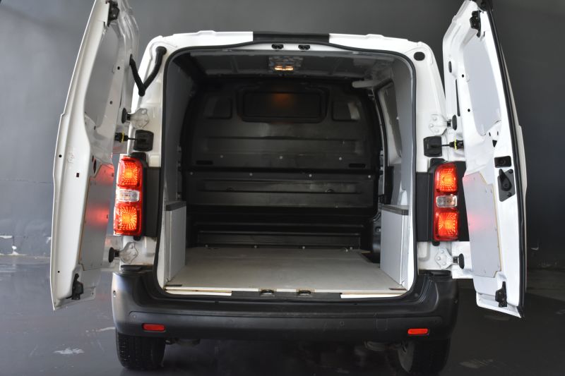 PEUGEOT EXPERT FURGON PREMIUM 1.5 BLUEHDI 120CV STANDARD
