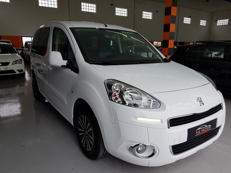 PEUGEOT PARTNER 1.6 HDI 115CV ACTIVE DOBLE PUERTA LATERAL