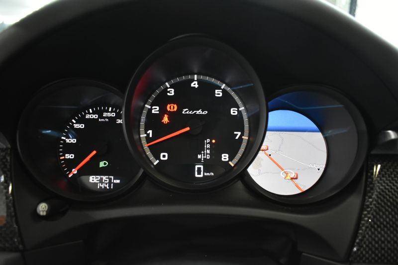 PORSCHE MACAN TURBO 400CV