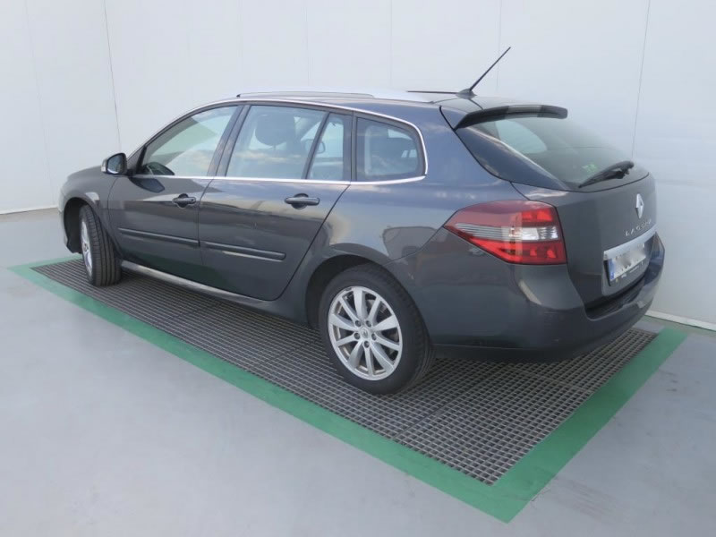 RENAULT LAGUNA GRAND TOUR 1.5 DCI DYNAMIQUE TOM TOM FULL