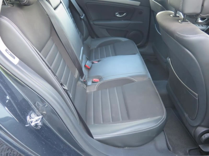 RENAULT LAGUNA GRAND TOUR 1.5 DCI DYNAMIQUE TOM TOM FULL