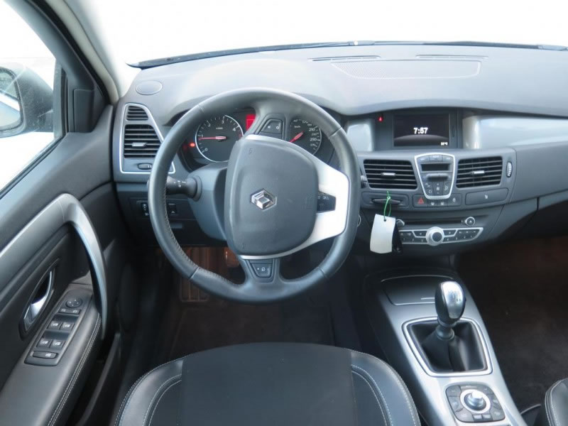 RENAULT LAGUNA GRAND TOUR 1.5 DCI DYNAMIQUE TOM TOM FULL