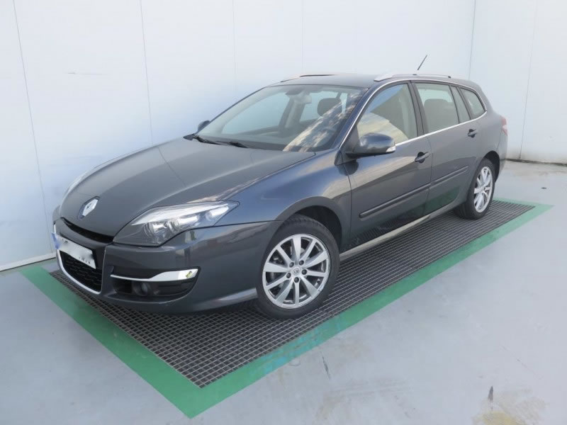 RENAULT LAGUNA GRAND TOUR 1.5 DCI DYNAMIQUE TOM TOM FULL