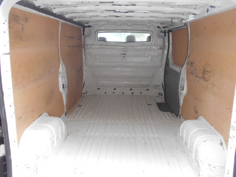 RENAULT TRAFIC 2.0 DCI 115