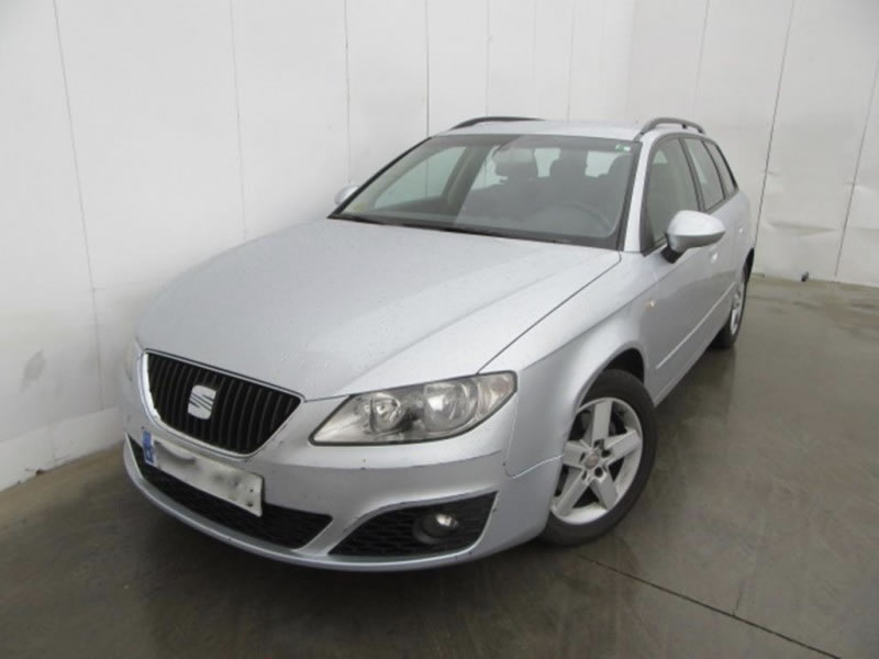 SEAT EXEO  2.0 TDI 120
