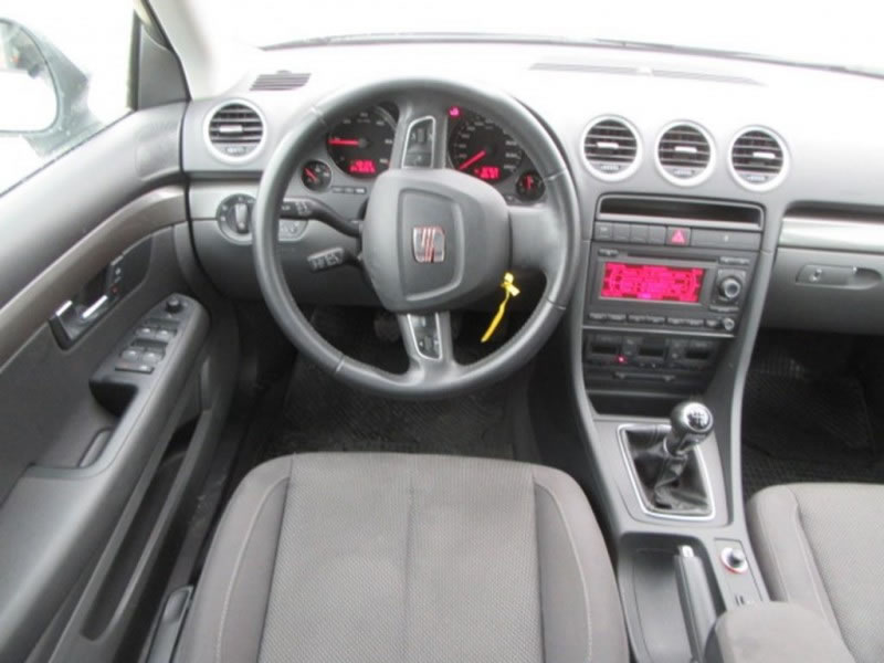 SEAT EXEO  2.0 TDI 120