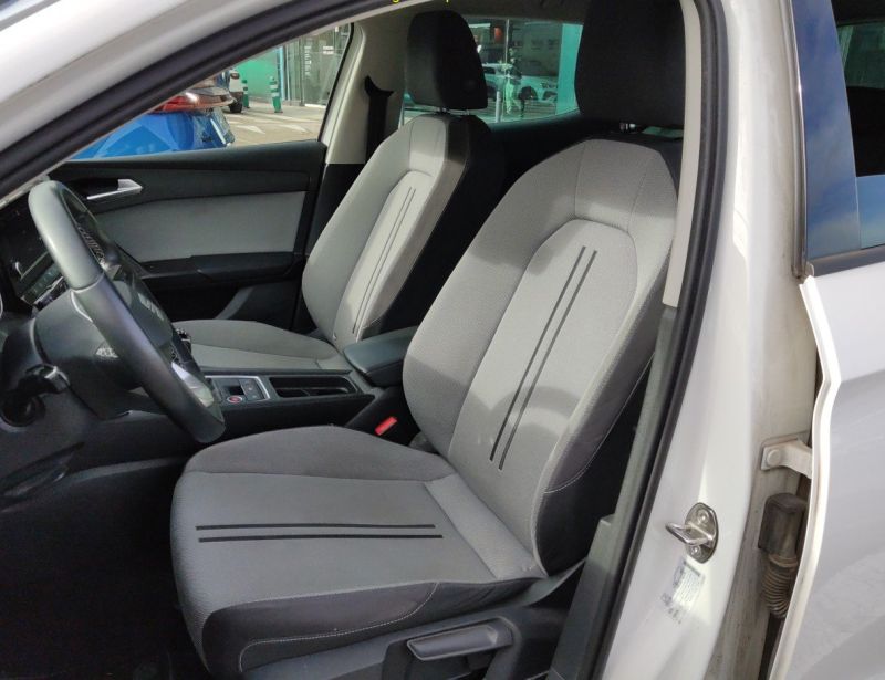 SEAT LEON 2.0 TDI 115CV STYLE XS SEAT LEON 2.0 TDI 115CV STYLE XS