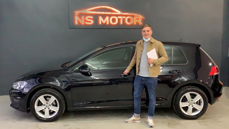 VOLKSWAGEN GOLF 1.6 TDI CR 105CV ADVANCE + TECHO VOLKSWAGEN GOLF 1.6 TDI CR 105CV ADVANCE + TECHO