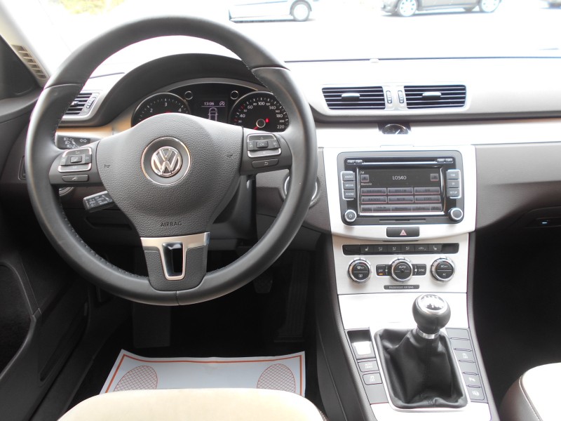VOLKSWAGEN PASSAT  2.0 TDI 140 HIGHLINE FULL LEDS