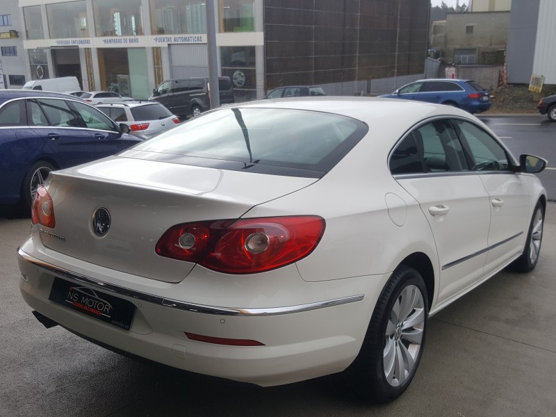 VOLKSWAGEN PASSAT CC 2.0 TDI 170CV DSG HIGHLINE