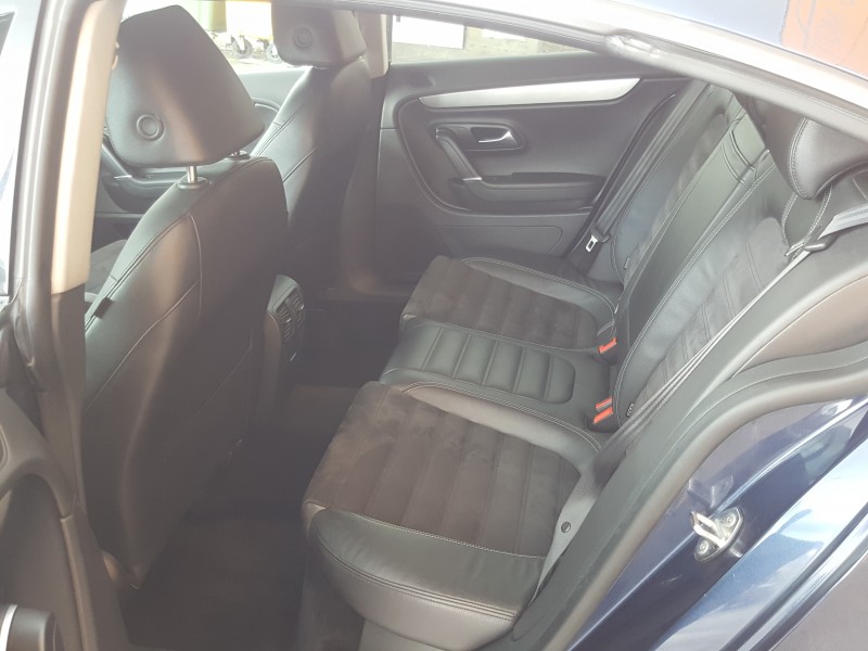 VOLKSWAGEN PASSAT CC 5 PLAZAS 2.0 TDI 140CV HIGHLINE VOLKSWAGEN PASSAT CC 5 PLAZAS 2.0 TDI 140CV HIGHLINE