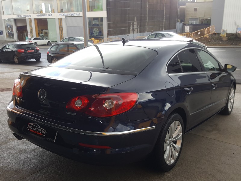 VOLKSWAGEN PASSAT CC 5 PLAZAS 2.0 TDI 140CV HIGHLINE VOLKSWAGEN PASSAT CC 5 PLAZAS 2.0 TDI 140CV HIGHLINE