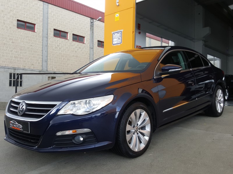 VOLKSWAGEN PASSAT CC 5 PLAZAS 2.0 TDI 140CV HIGHLINE VOLKSWAGEN PASSAT CC 5 PLAZAS 2.0 TDI 140CV HIGHLINE