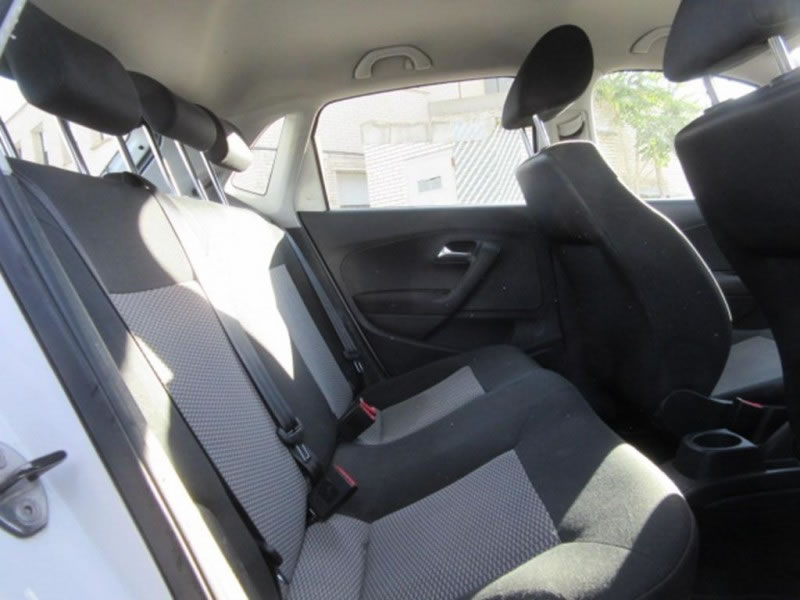 VOLKSWAGEN POLO 1.6 TDI 90CV VOLKSWAGEN POLO 1.6 TDI 90CV