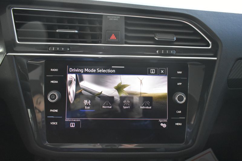 VOLKSWAGEN TIGUAN RLINE 2.0 TDI 150CV DSG 