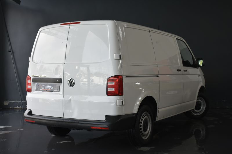 VOLKSWAGEN TRANSPORTER FURGON 2.0 TDI 102CV BMT