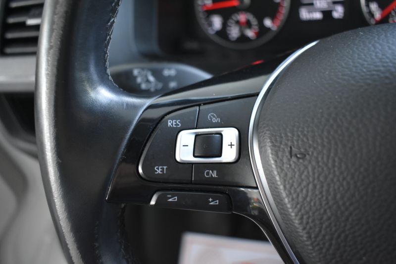VOLKSWAGEN TRANSPORTER FURGON 2.0 TDI 102CV BMT