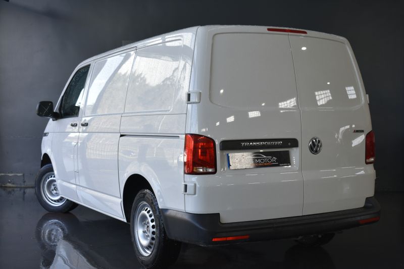 VOLKSWAGEN TRANSPORTER  FURG�N FURG�N CORTO TN 2.0 TDI 150 CV  4MOTION DOBLE PUERTA LATERAL 