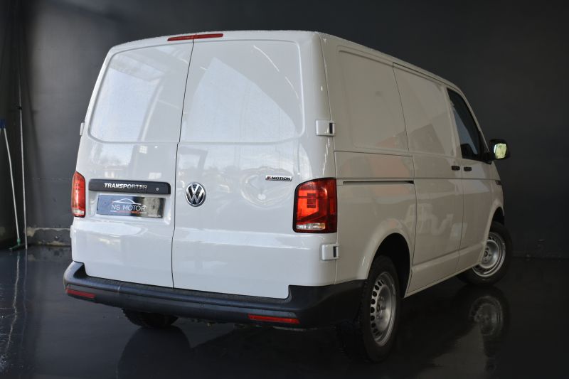 VOLKSWAGEN TRANSPORTER  FURG�N FURG�N CORTO TN 2.0 TDI 150 CV  4MOTION DOBLE PUERTA LATERAL 