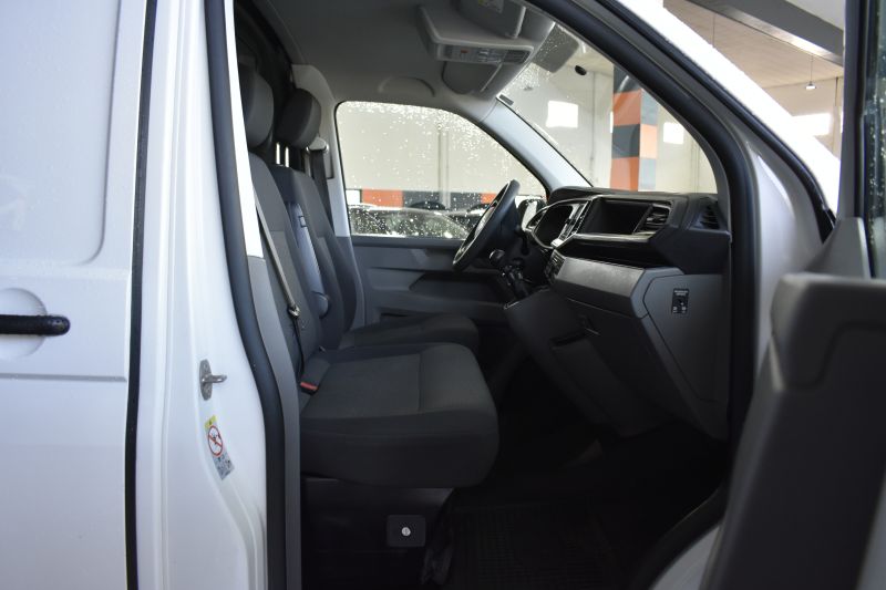 VOLKSWAGEN TRANSPORTER  FURG�N FURG�N CORTO TN 2.0 TDI 150 CV  4MOTION DOBLE PUERTA LATERAL 