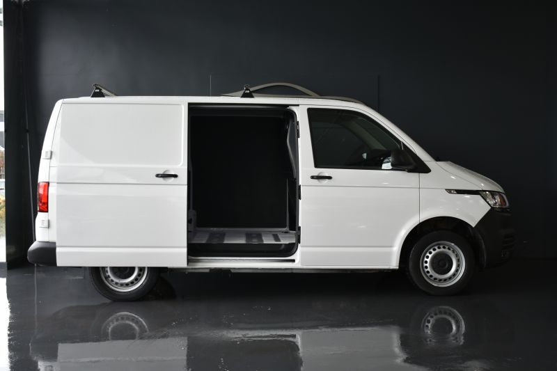 VOLKSWAGEN TRANSPORTER  FURGON BATALLA CORTA 2.0 TDI 110CV 